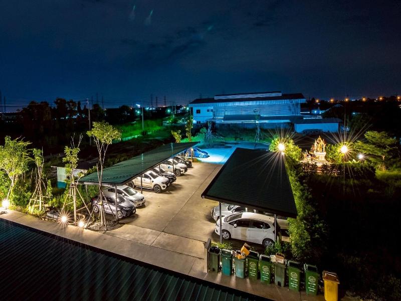 The Living Hotel Samutprakan image