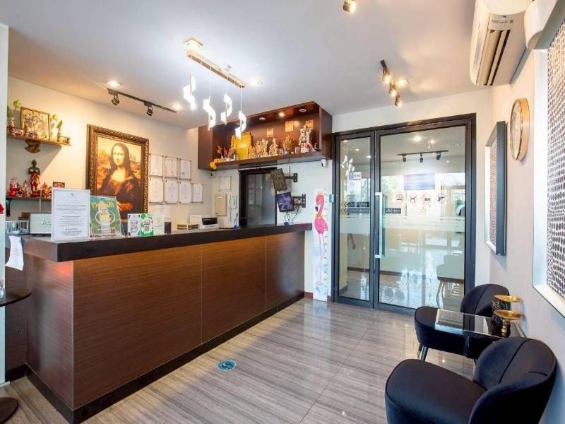 The Living Hotel Samutprakan image
