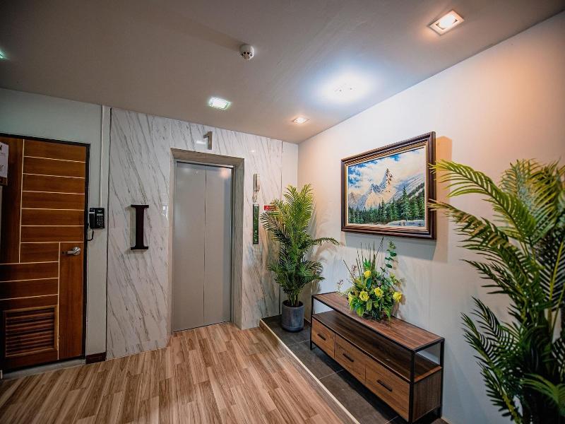 The Living Hotel Samutprakan image