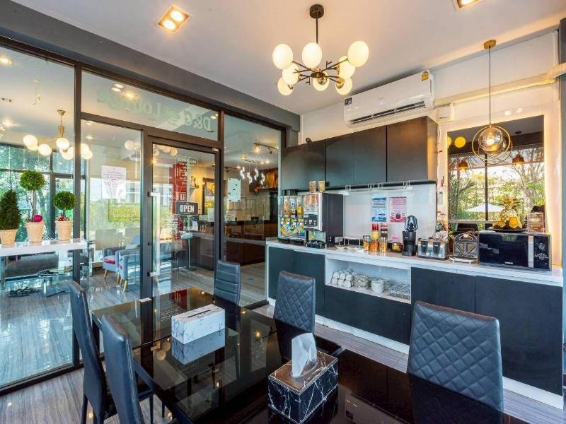The Living Hotel Samutprakan image