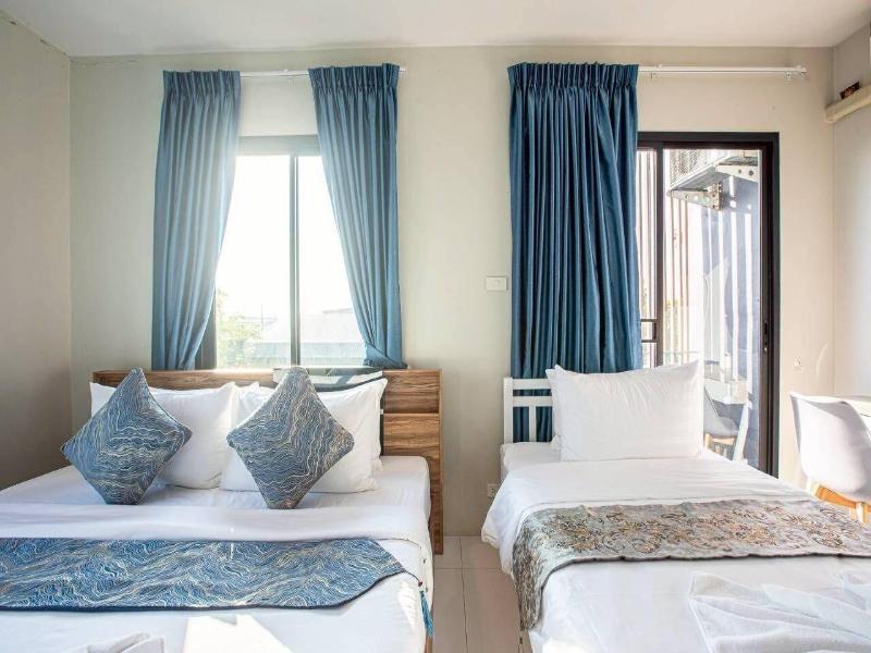 The Living Hotel Samutprakan image