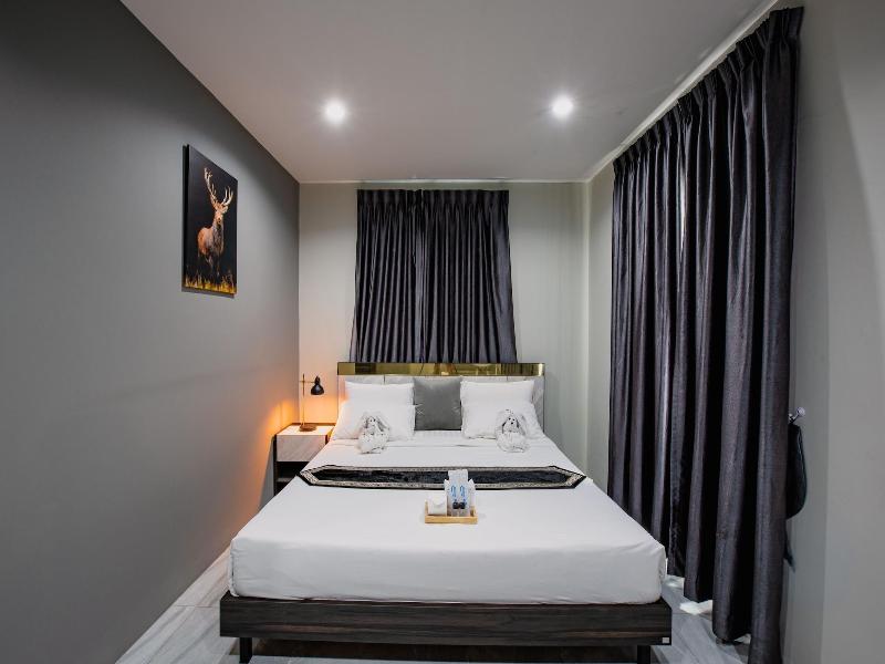 The Living Hotel Samutprakan image