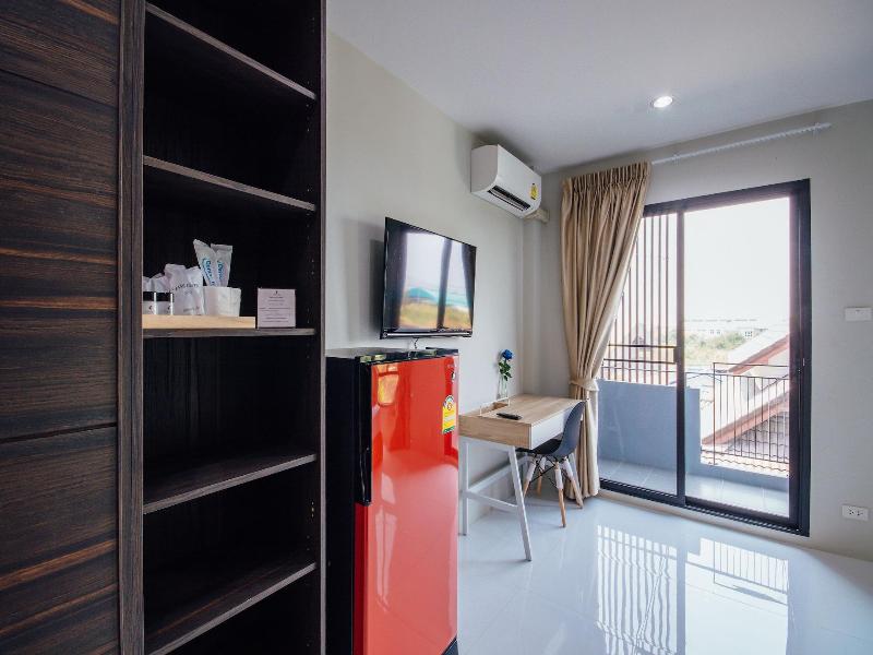 The Living Hotel Samutprakan image
