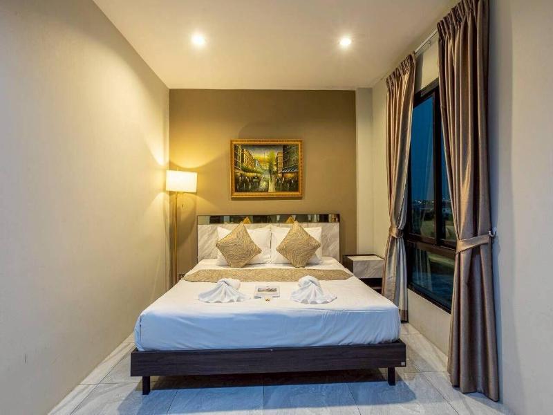 The Living Hotel Samutprakan image