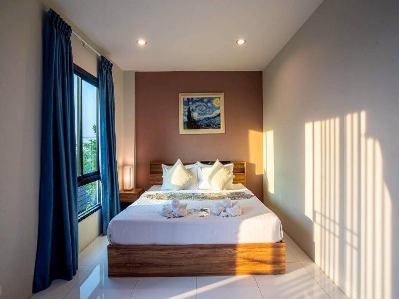 The Living Hotel Samutprakan image