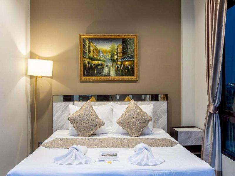 The Living Hotel Samutprakan image