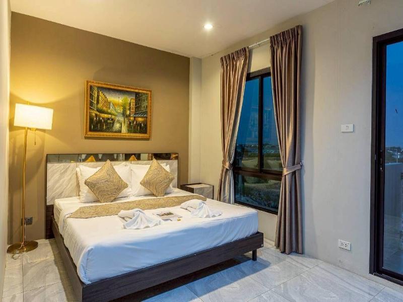 The Living Hotel Samutprakan image