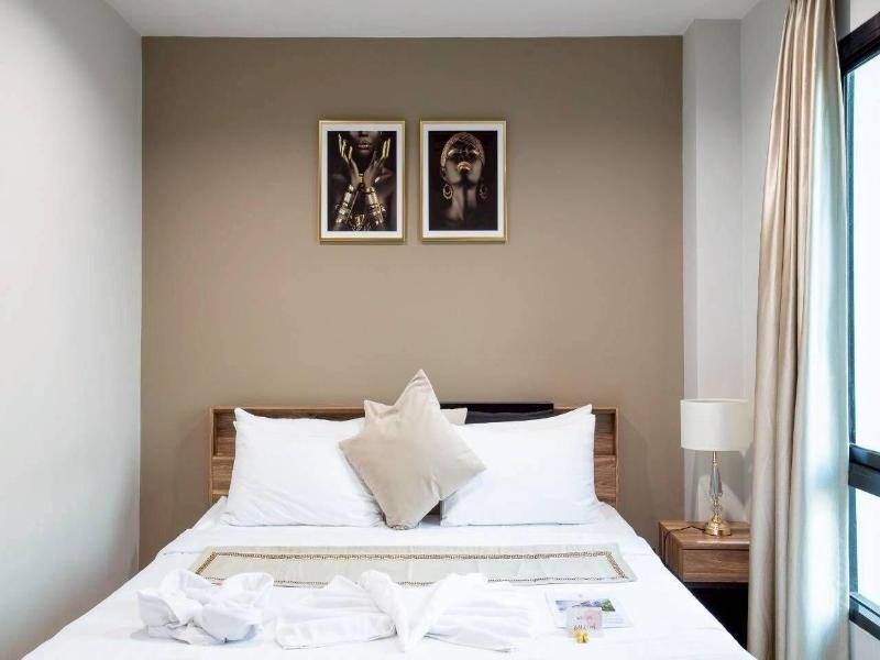 The Living Hotel Samutprakan image
