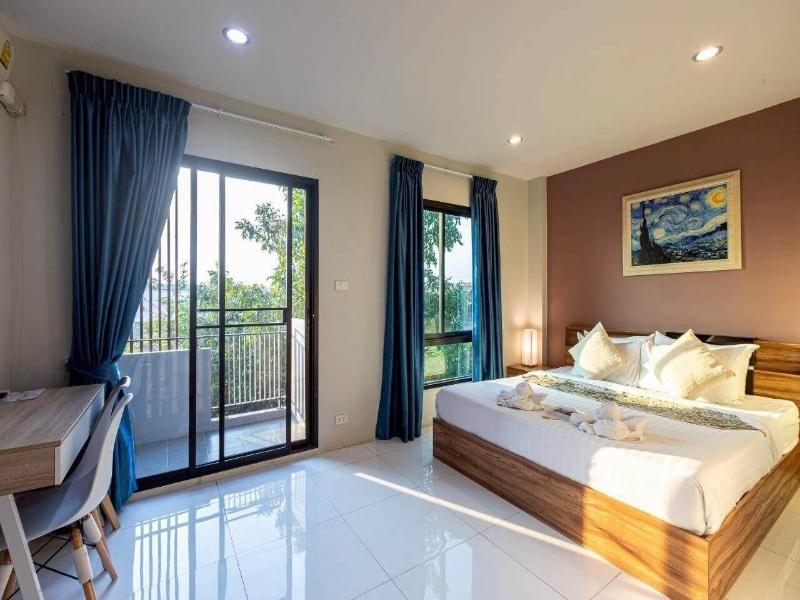 The Living Hotel Samutprakan image