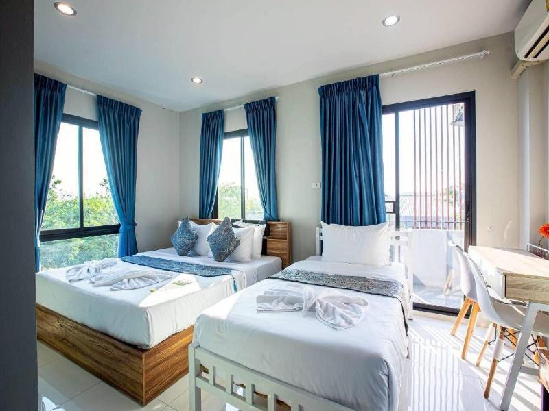 The Living Hotel Samutprakan image