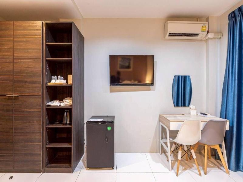 The Living Hotel Samutprakan image