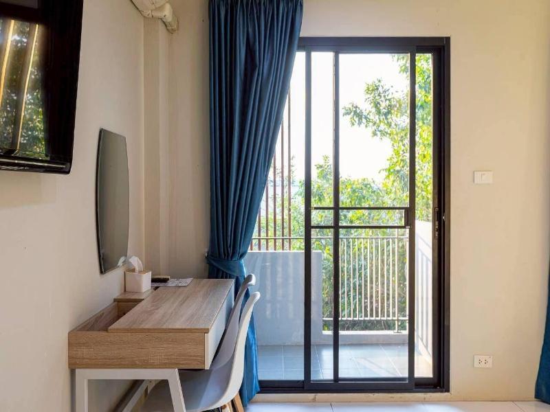The Living Hotel Samutprakan image