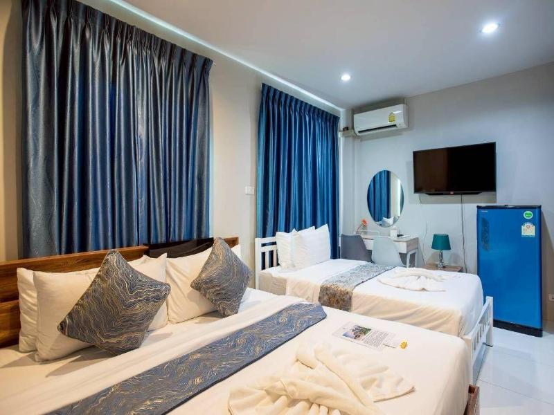 The Living Hotel Samutprakan image