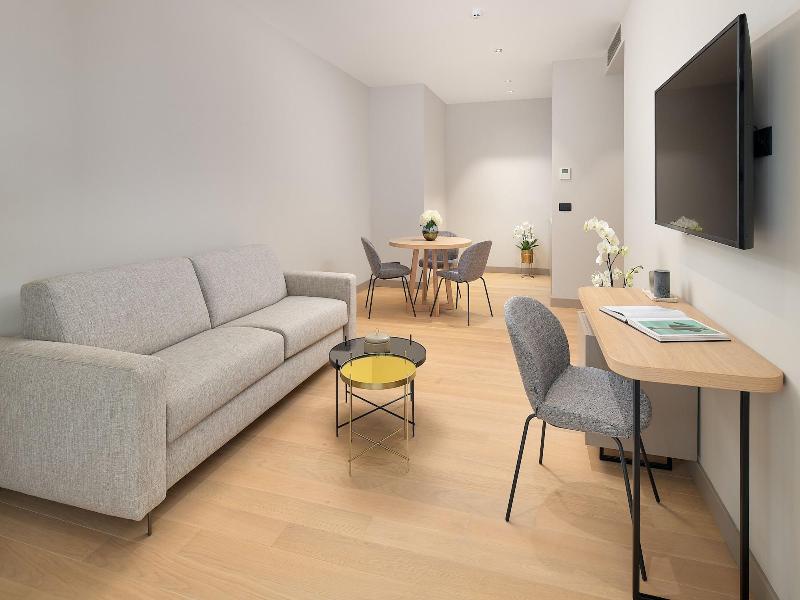 Boutique Hotel Porto image