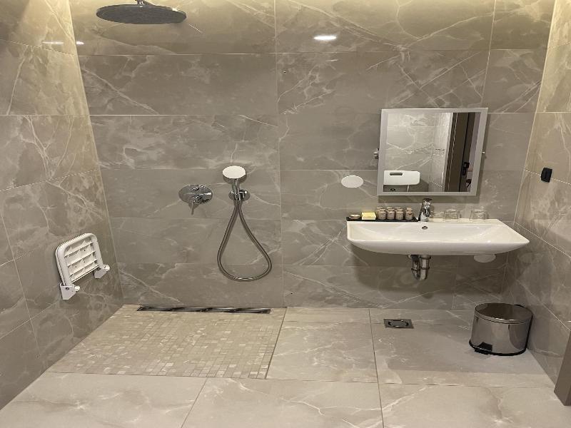 Boutique Hotel Porto image
