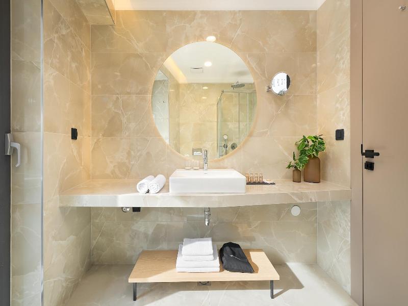 Boutique Hotel Porto image
