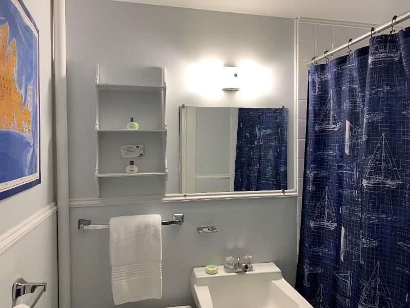 Vineyard Harbor Motel - Private Beach image