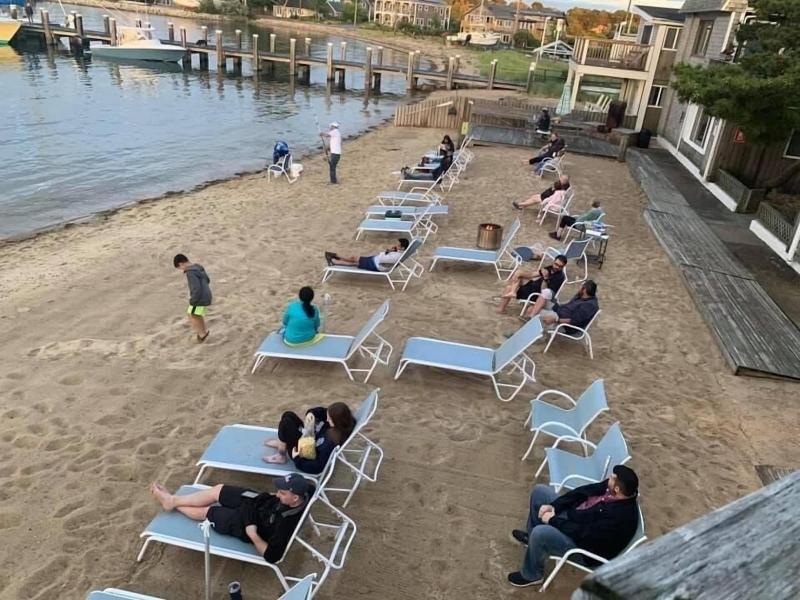Vineyard Harbor Motel - Private Beach image