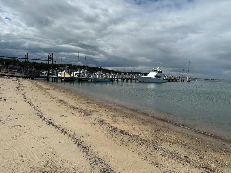 Vineyard Harbor Motel - Private Beach image