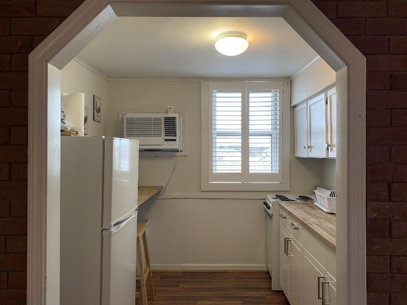 Vineyard Harbor Motel - Private Beach image