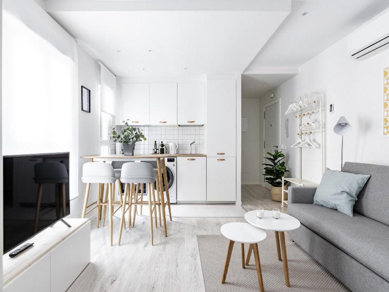 Mad Apartments By Olala Homes image