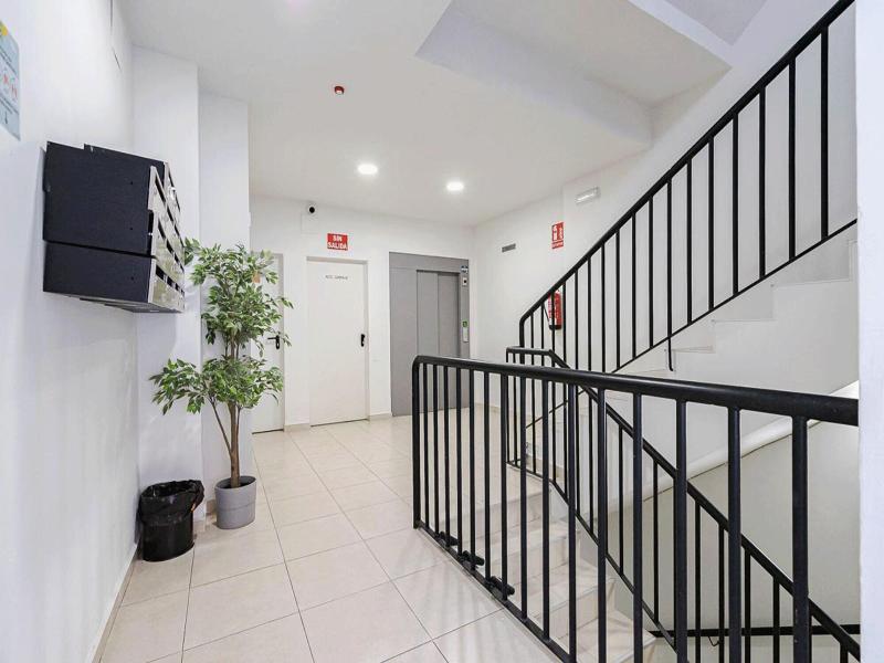 Mad Apartments By Olala Homes image