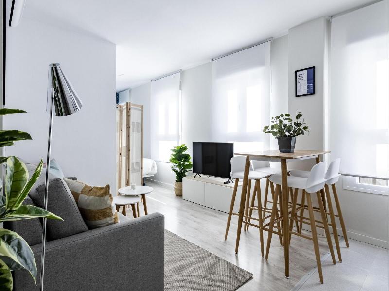 Mad Apartments By Olala Homes image