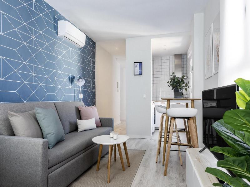 Mad Apartments By Olala Homes image