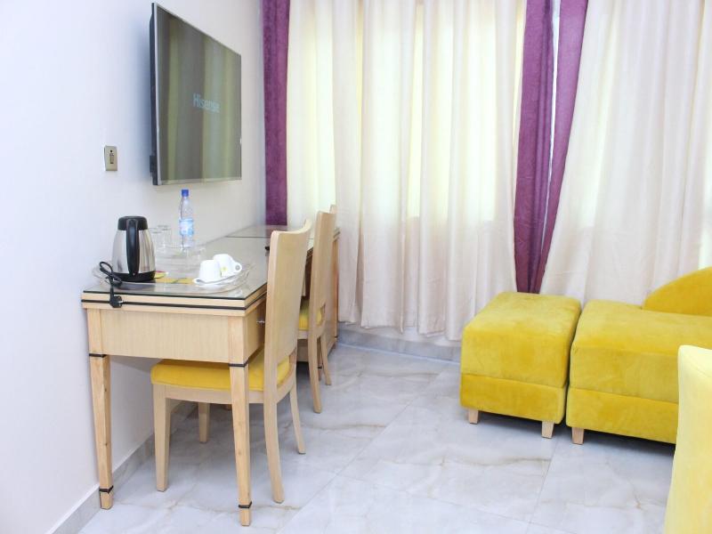 Paradisia Hotel image