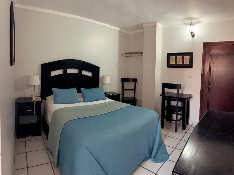 Hotel Libano 4
