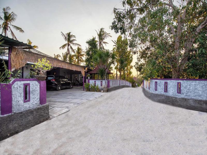 Akusara Jungle Resort And Spa image