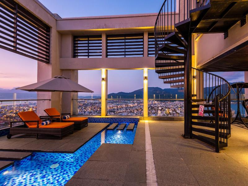 Neo Classic Condo image