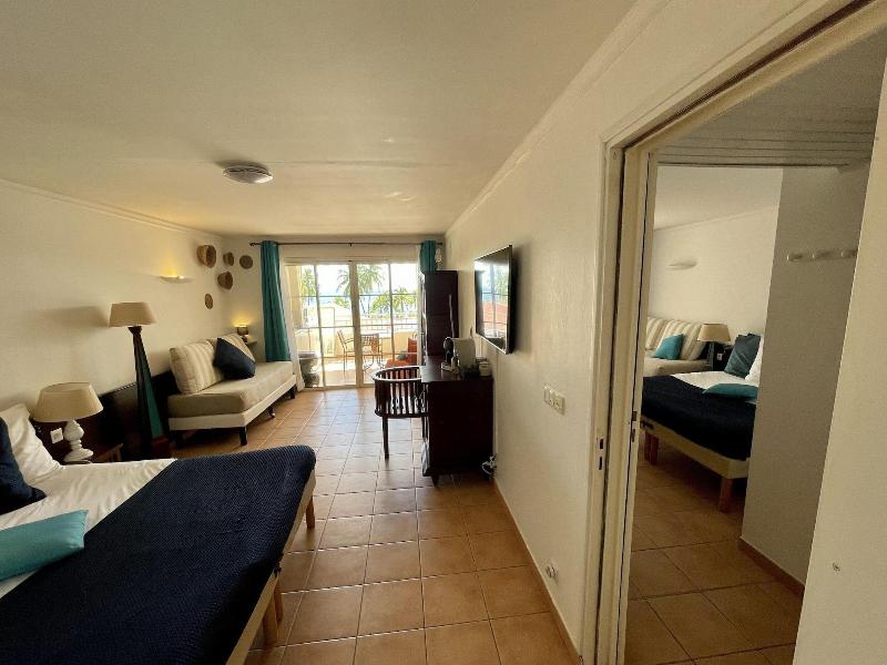 Barbadine - Resorts Flats - Sainte Anne image