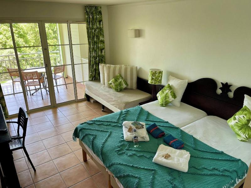 Barbadine - Resorts Flats - Sainte Anne image