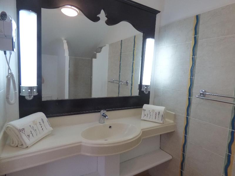 Barbadine - Resorts Flats - Sainte Anne image