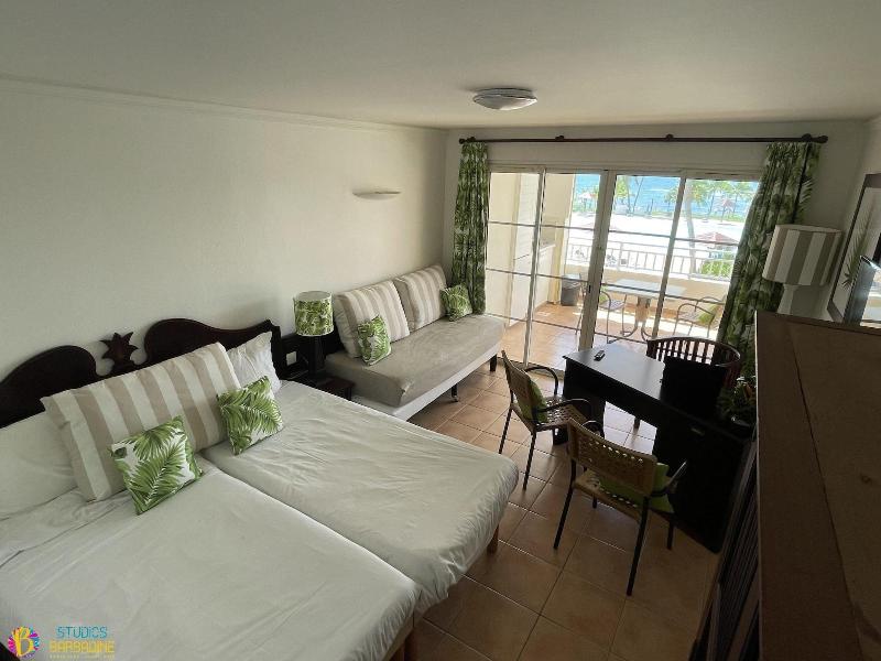 Barbadine - Resorts Flats - Sainte Anne image
