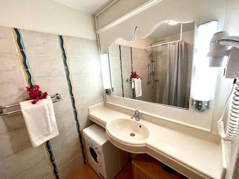 Barbadine - Resorts Flats - Sainte Anne image
