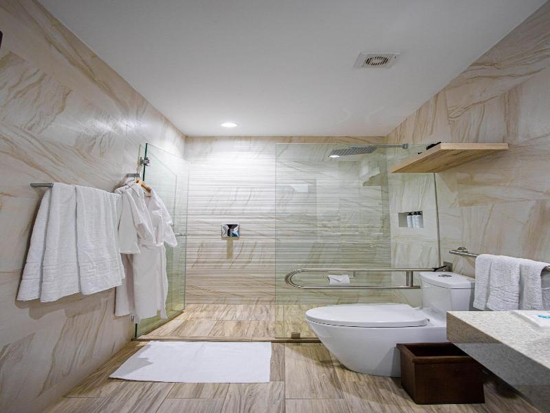 Hotel Puerto Pacifico Guayaquil Airport image