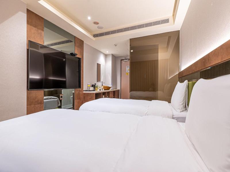 Check Inn Taichung Qinghai image