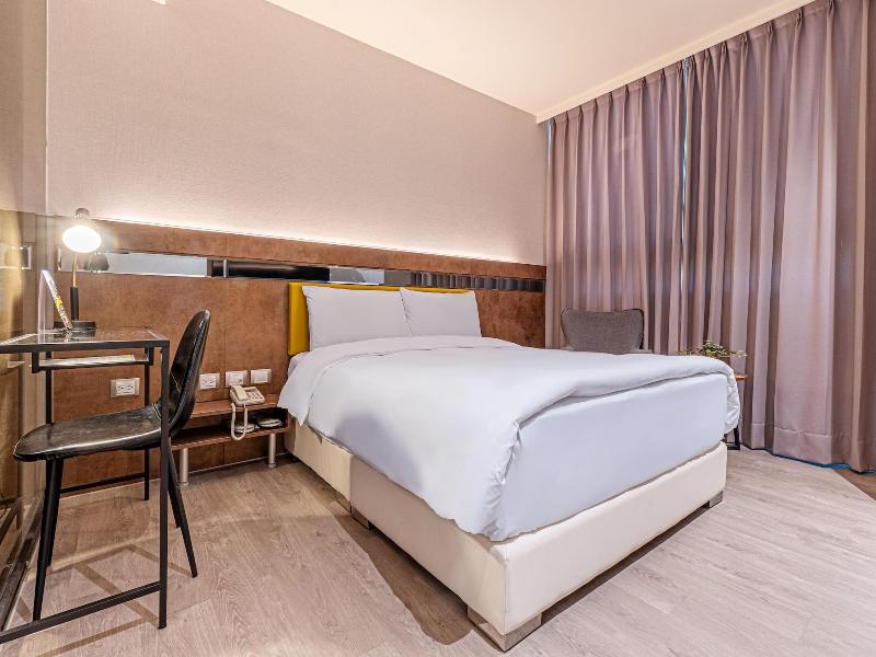 Check Inn Taichung Qinghai image