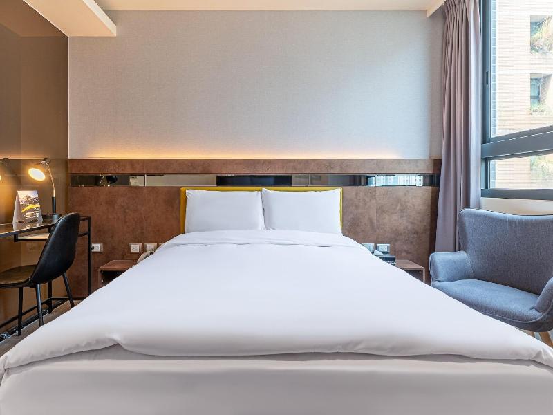 Check Inn Taichung Qinghai image