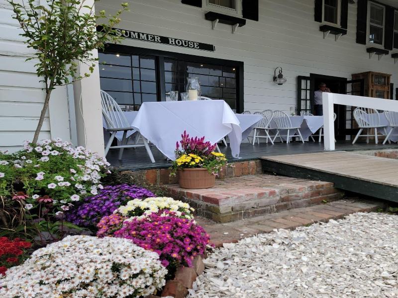Summer House Hotel
