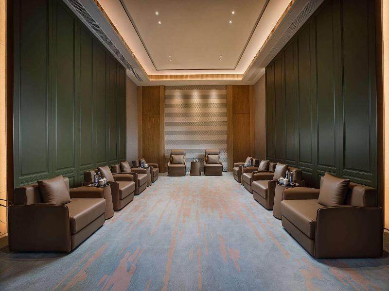 Wyndham Grand Plaza Royale Xiangai Mountain Fuzh image