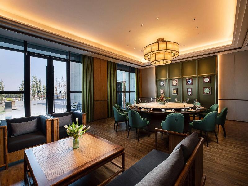 Wyndham Grand Plaza Royale Xiangai Mountain Fuzh image