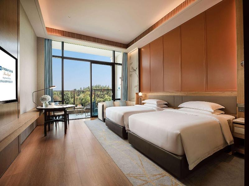Wyndham Grand Plaza Royale Xiangai Mountain Fuzh image