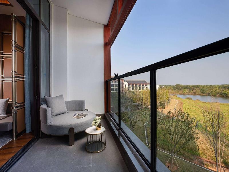Wyndham Grand Plaza Royale Xiangai Mountain Fuzh image