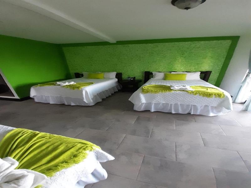 Hotel Mi Paraã­so Rã­o Dulce image