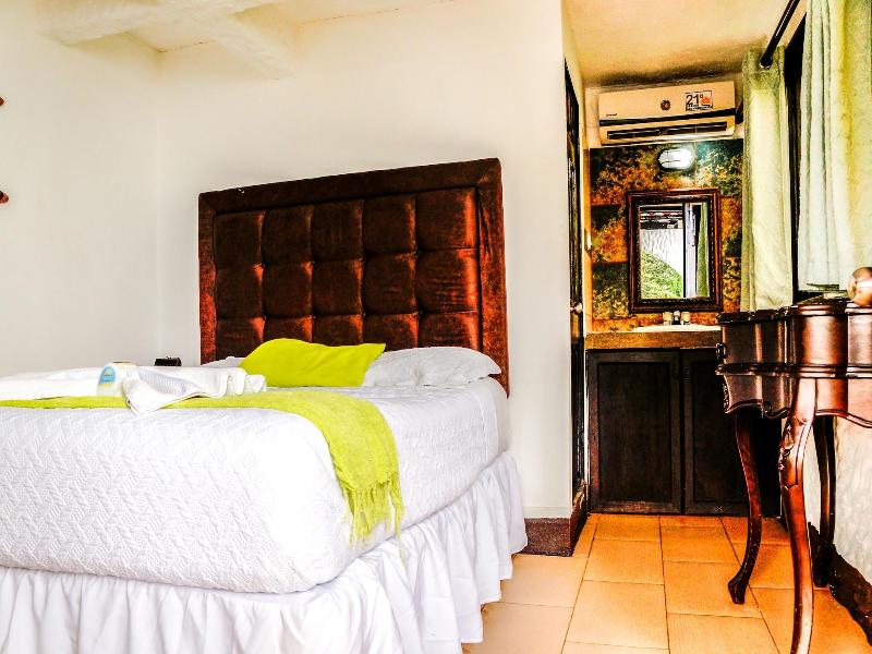 Hotel Mi Paraã­so Rã­o Dulce image