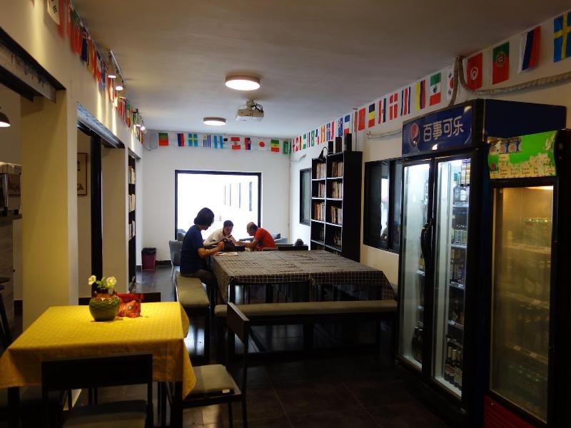 Hidden Garden International Youth Hostel - Orien image