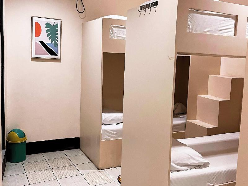 Fb Budgetel Suites image